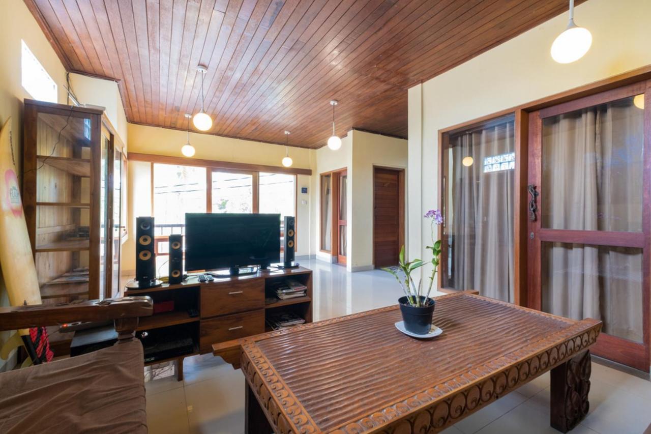 The Point Surfcamp Bali Hotel Pulukan Bagian luar foto