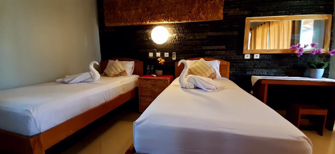 The Point Surfcamp Bali Hotel Pulukan Bagian luar foto
